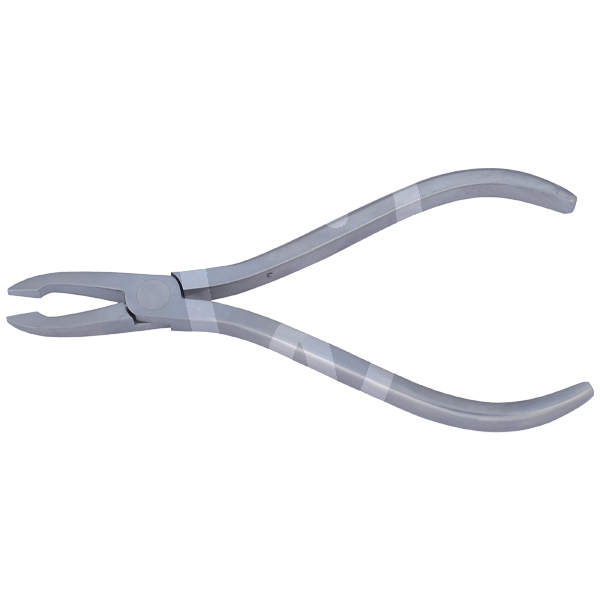 Alicate corrige errores en aligners instrumental bestdent