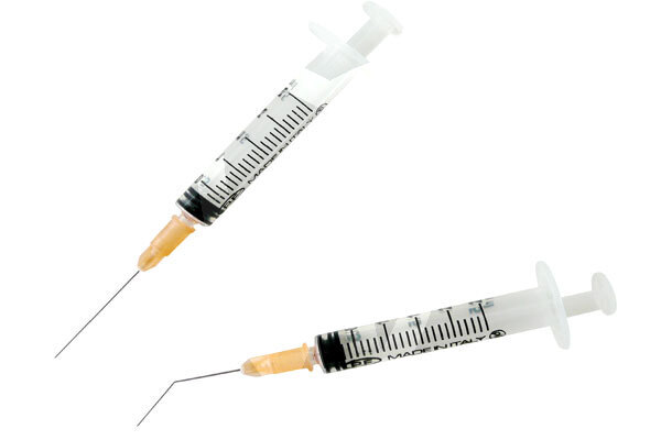 Jeringa de irrigación con aguja no roscada endodoncia larident